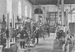 Машинный зал Механической лаборатории 1870...80 г.г.